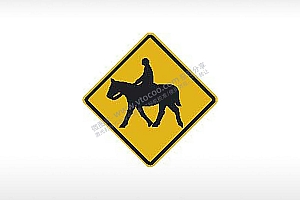 小心前面有人骑马路过交通标志公共标志
